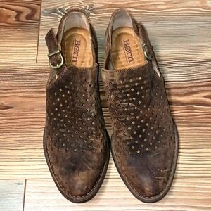 Born Booties 🤎 Sz 7